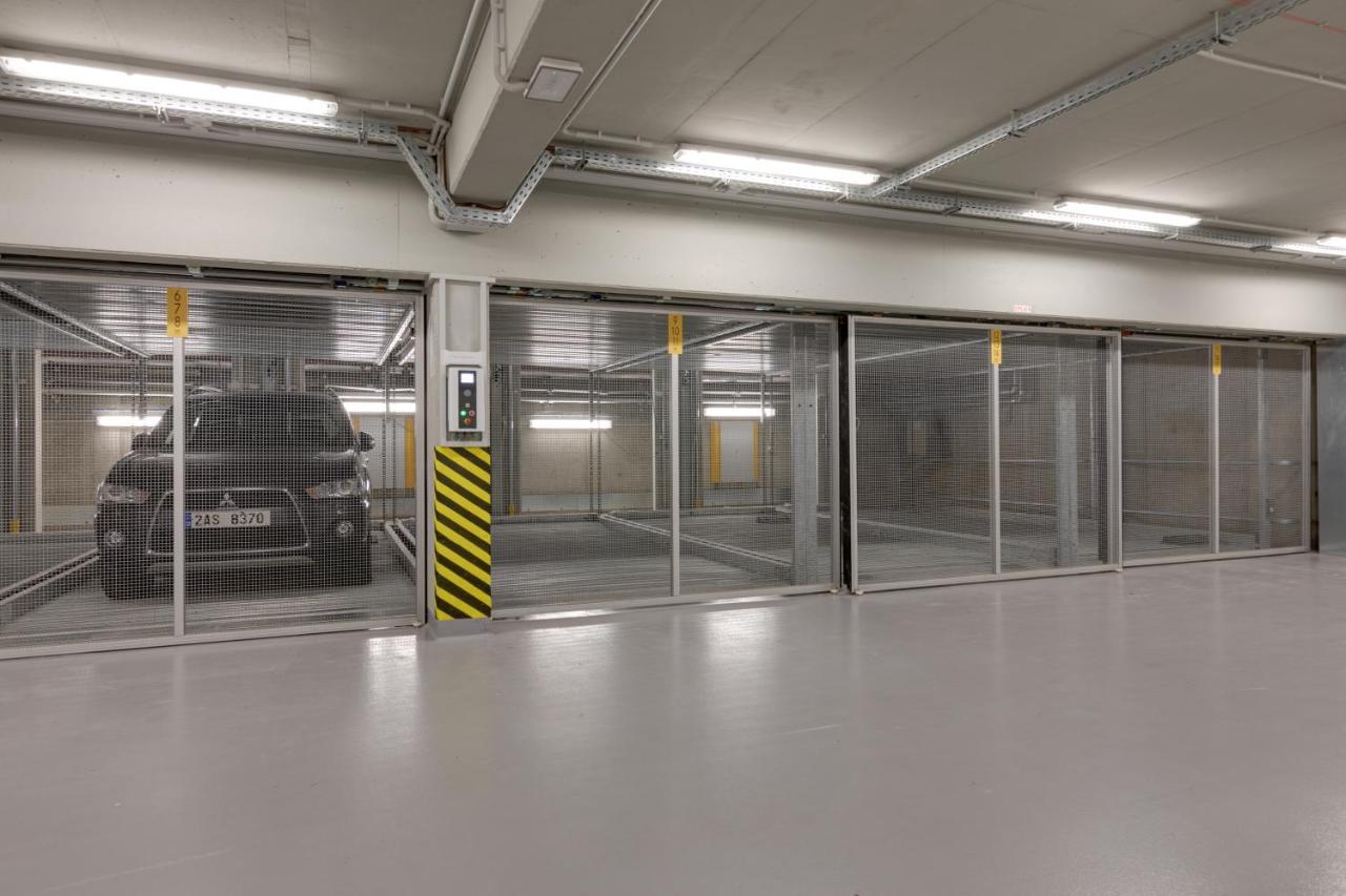 Andel Design Duplex, Ac, Garage