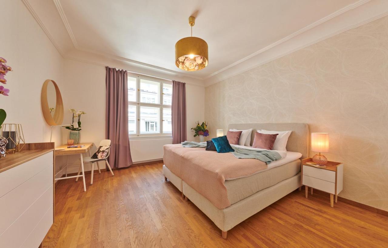 Palace Dlouha - Old Town Apartment Prague