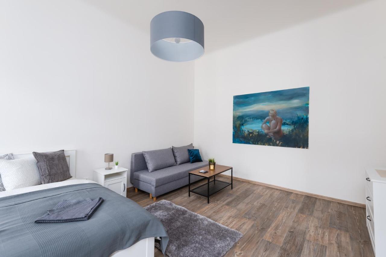 Airstay Gallery Vinohrady * Prague