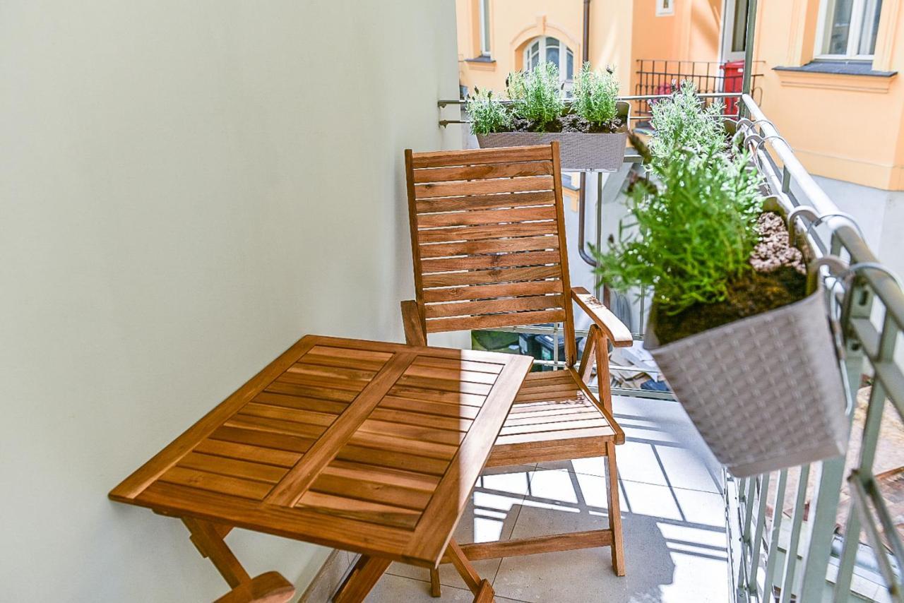 Brand New Next To Old Town Square Apartment Prague