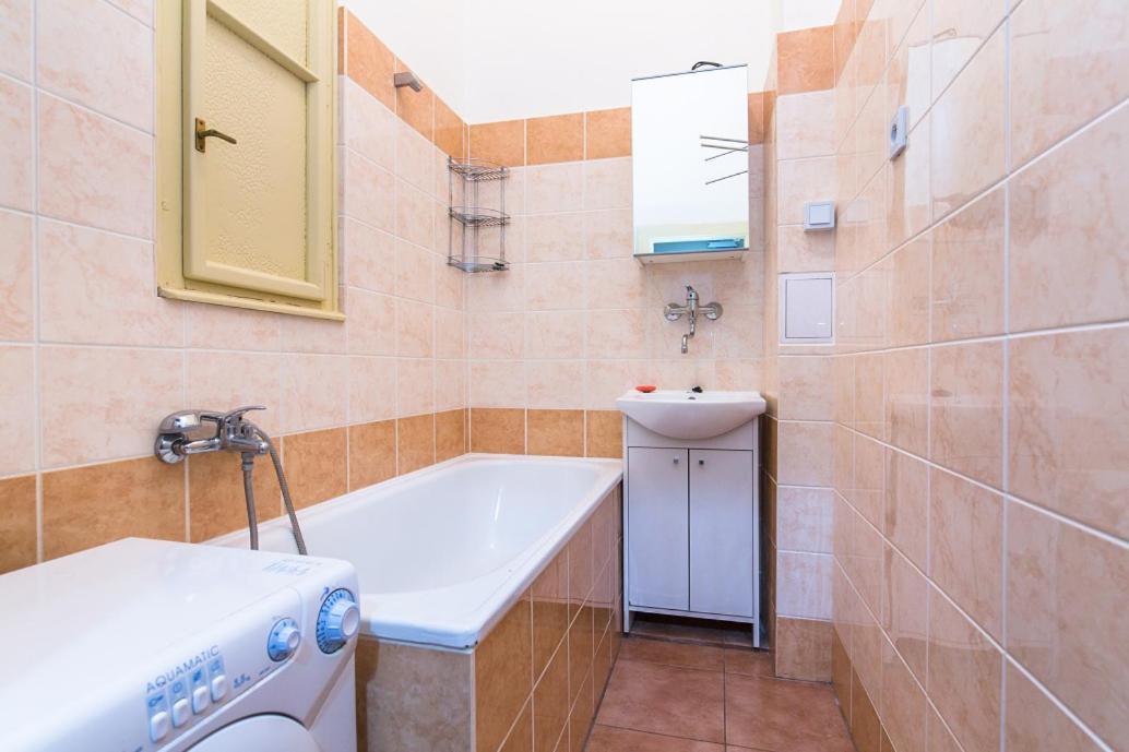 Apartment Jindricha Plachty *