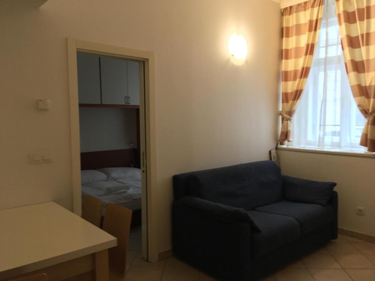 Appart hôtel La Familia 2*