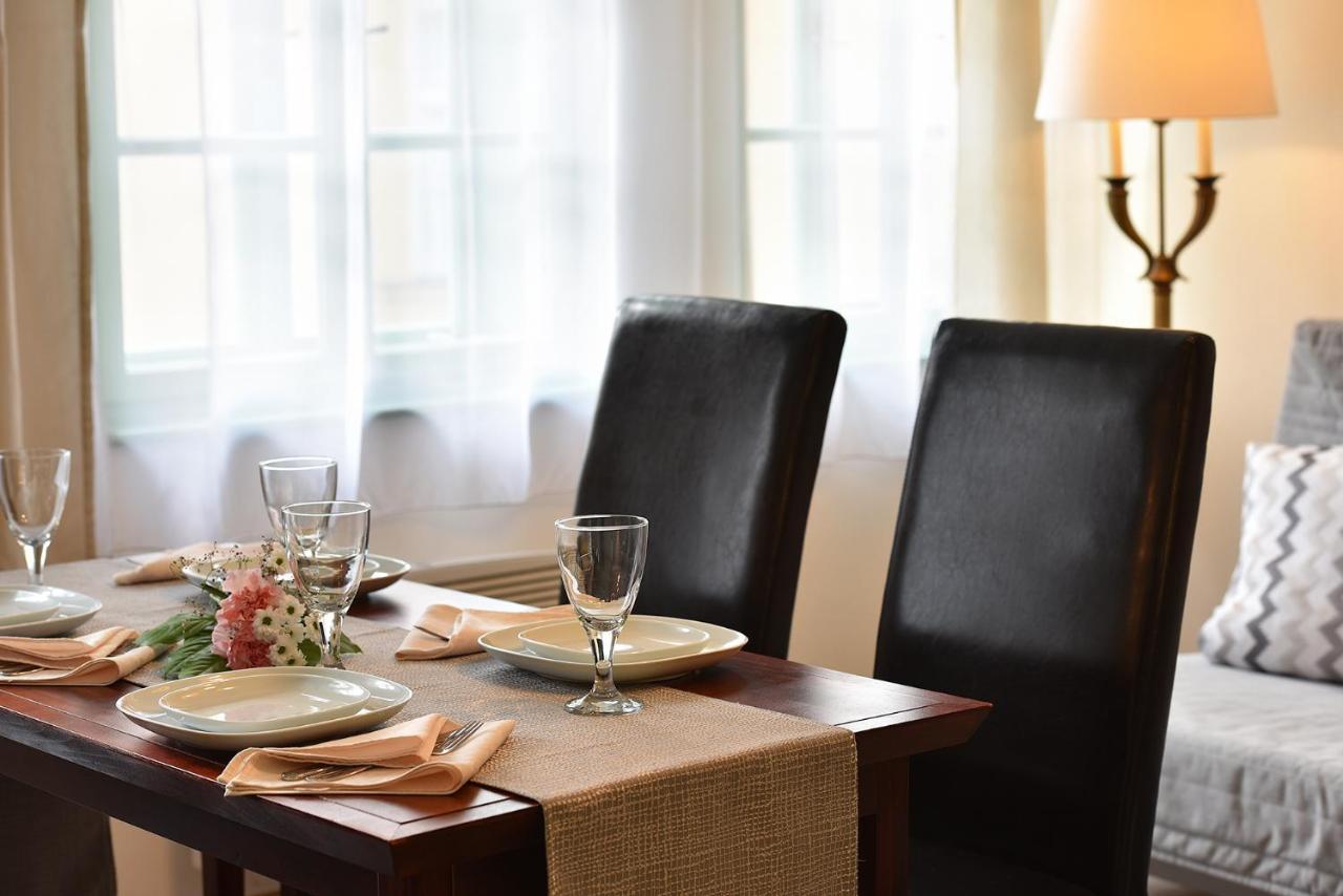 Nobles Apartment *