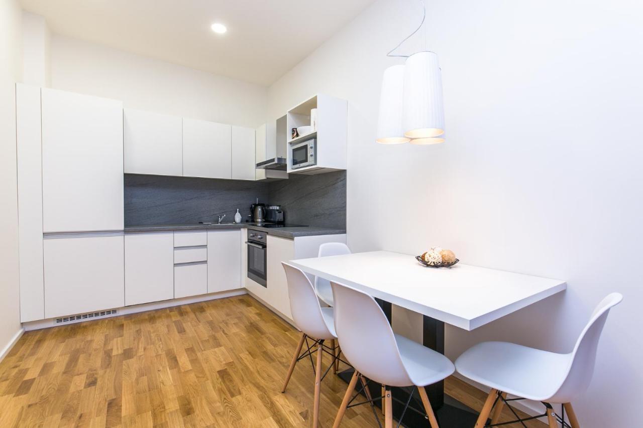 Location Old Town Brand New 2bd * Prague