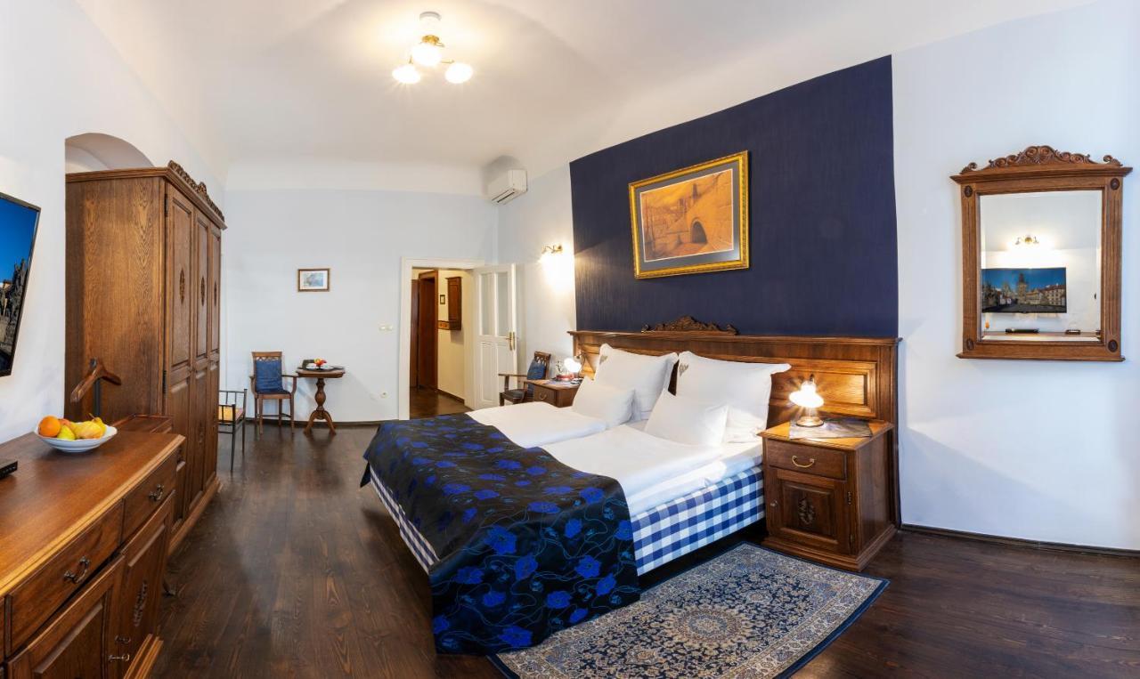 Hotel U Cerneho Orla Prague