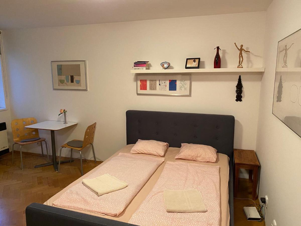 Apartment Florenc *