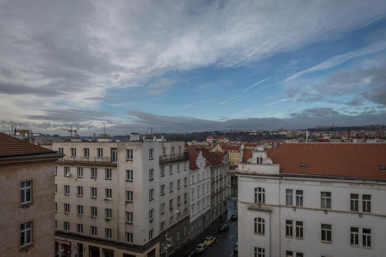 Fully Renovated Stylish Duplex In A Convenient Location Appartement *