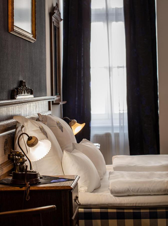 Hotel U Cerneho Orla 4*