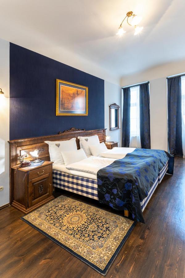 Hotel U Cerneho Orla Prague