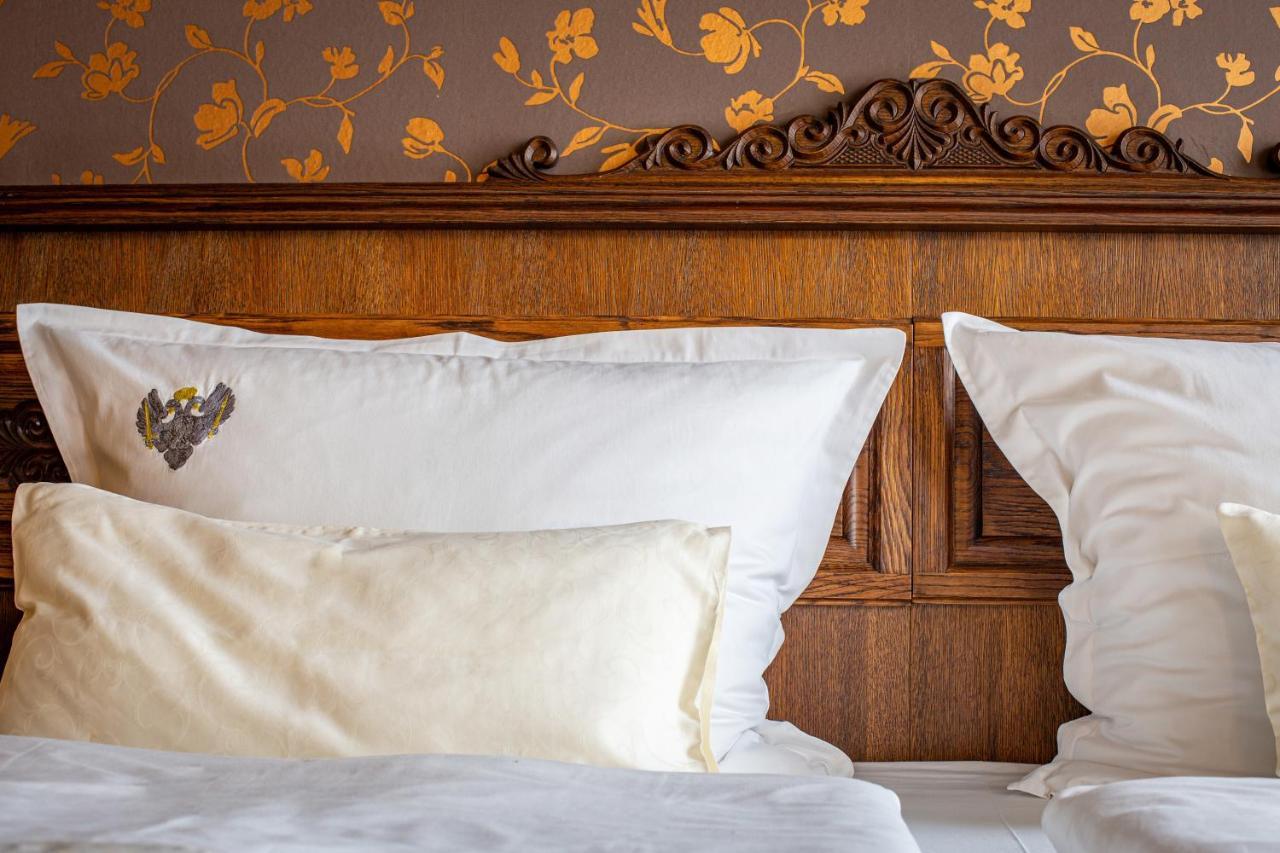 Hotel U Cerneho Orla 4*