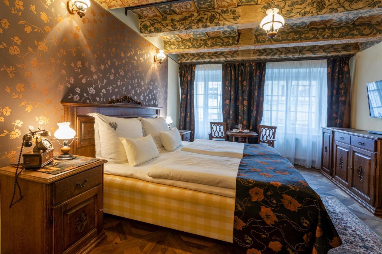 Hotel U Cerneho Orla Prague