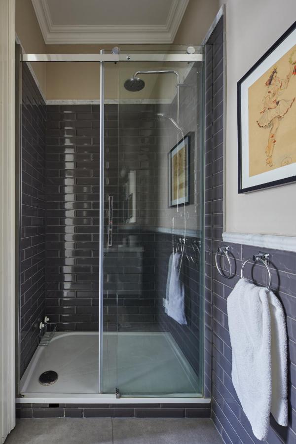 Homey In Lesser Town By Days Appartement Prague