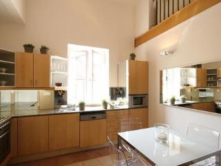 Riverside 4*