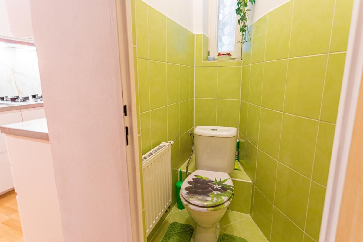 Apartment Jet Hottub - Washer&dryer - 12min Center - 160mbs Wifi *