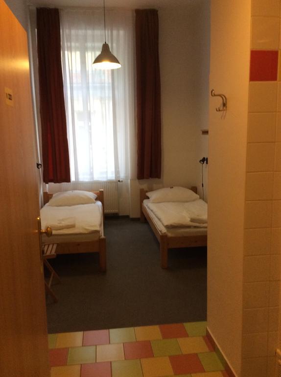 Hostel Travellers