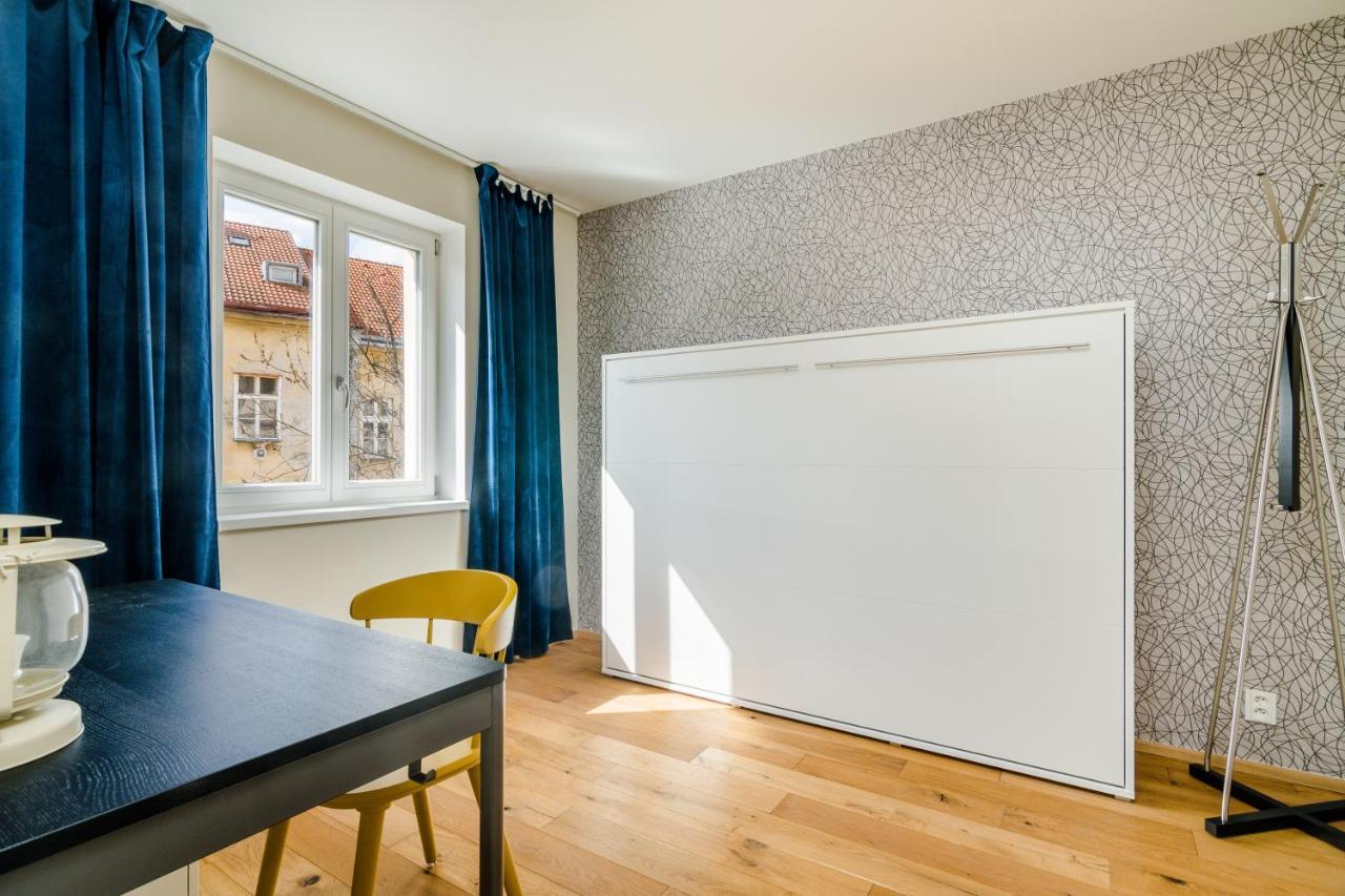 Days - Premium Loft W Terrace - View - Netflix - Ac Prague
