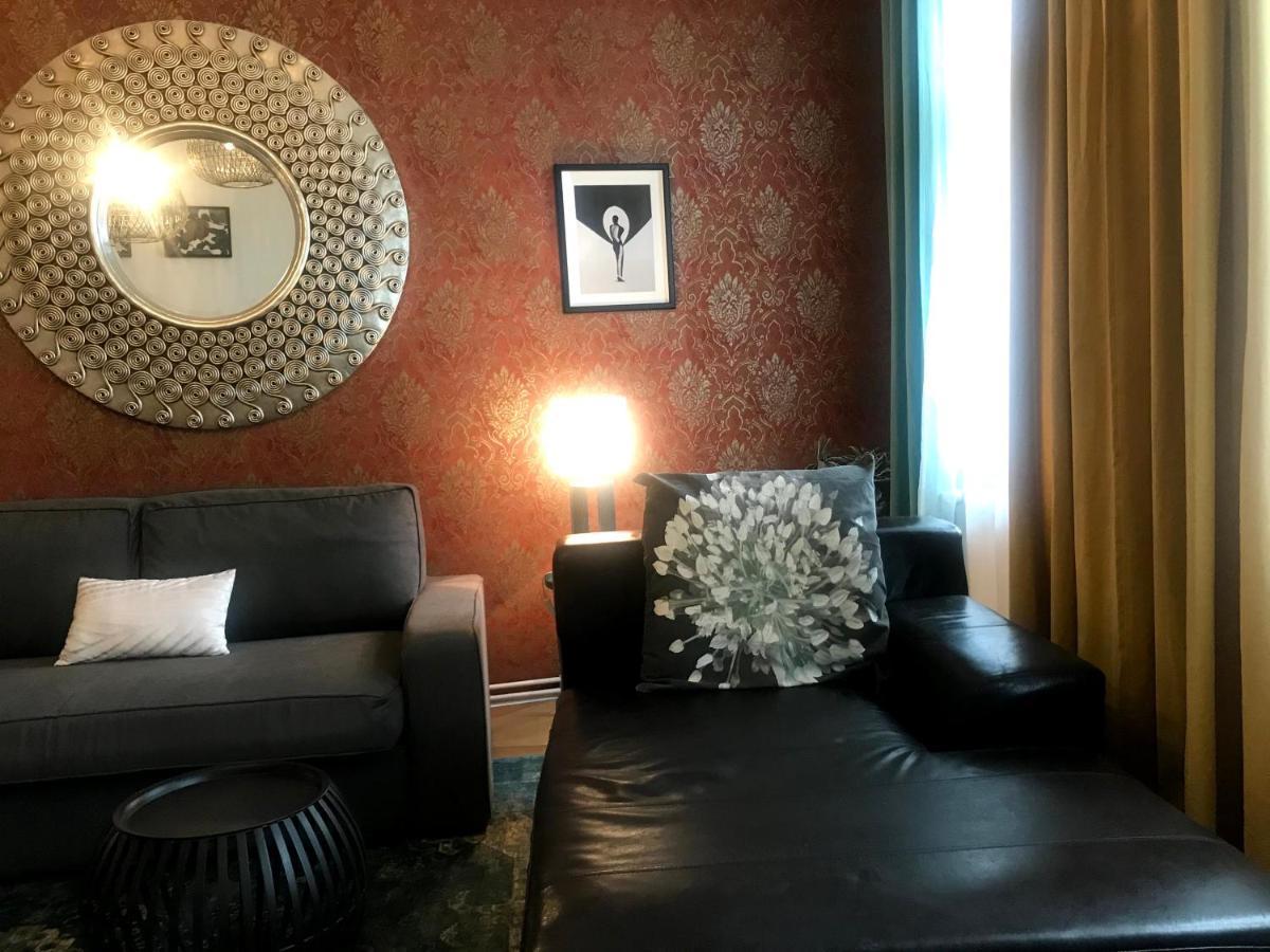 Outstanding In Center Apartment Prague
