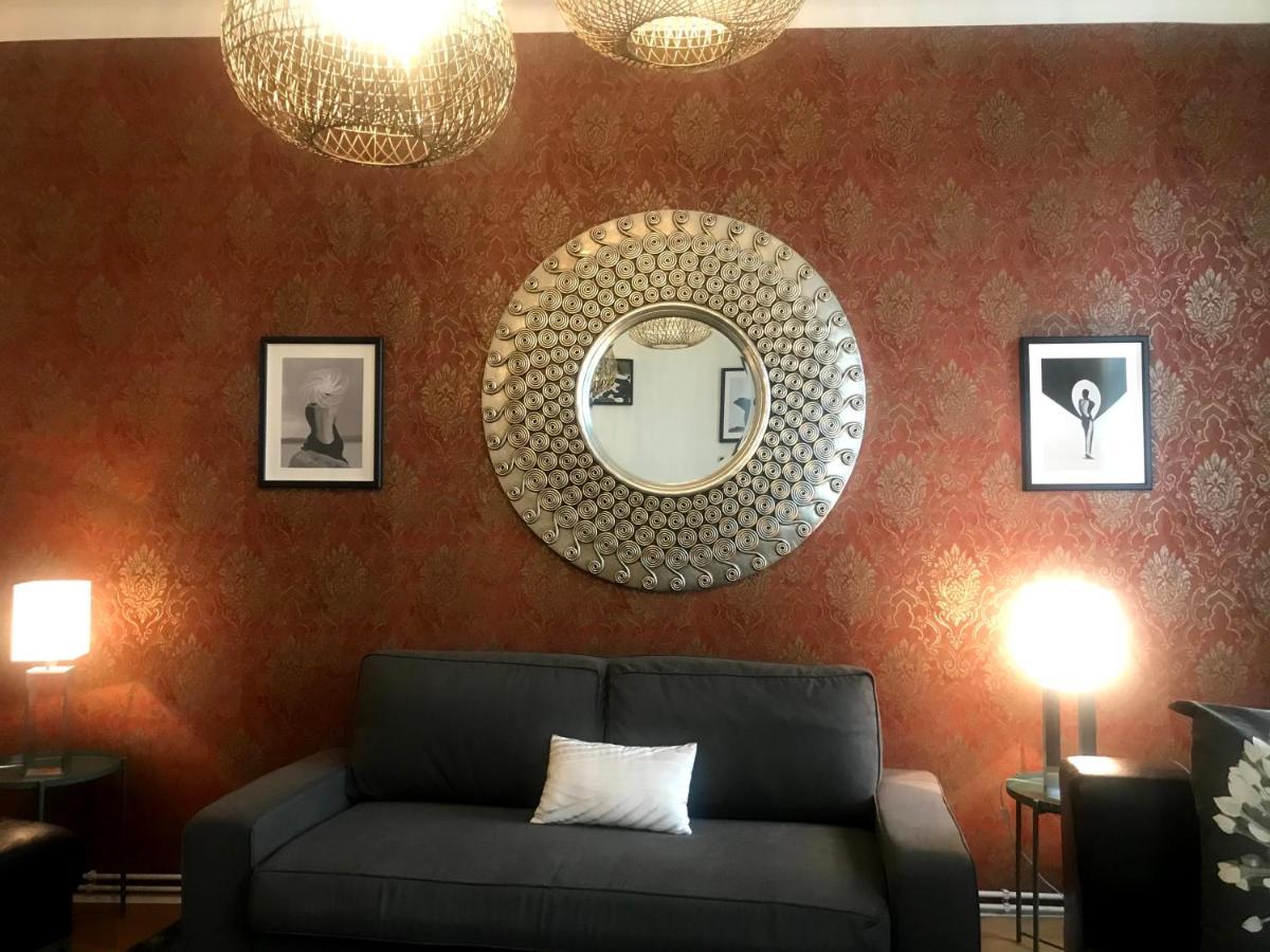 Apartment Outstanding In Center