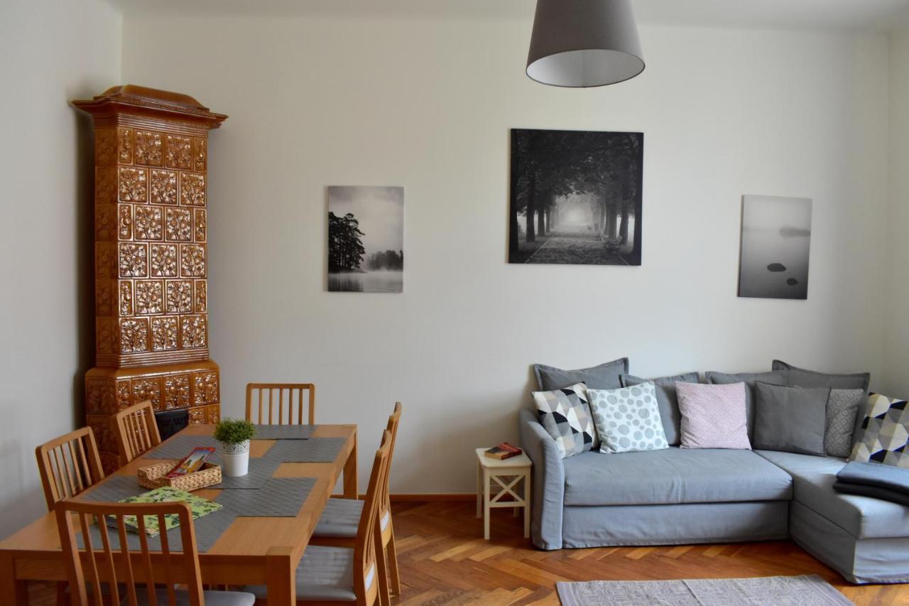 Apartment Airstay : Deluxe Old Town