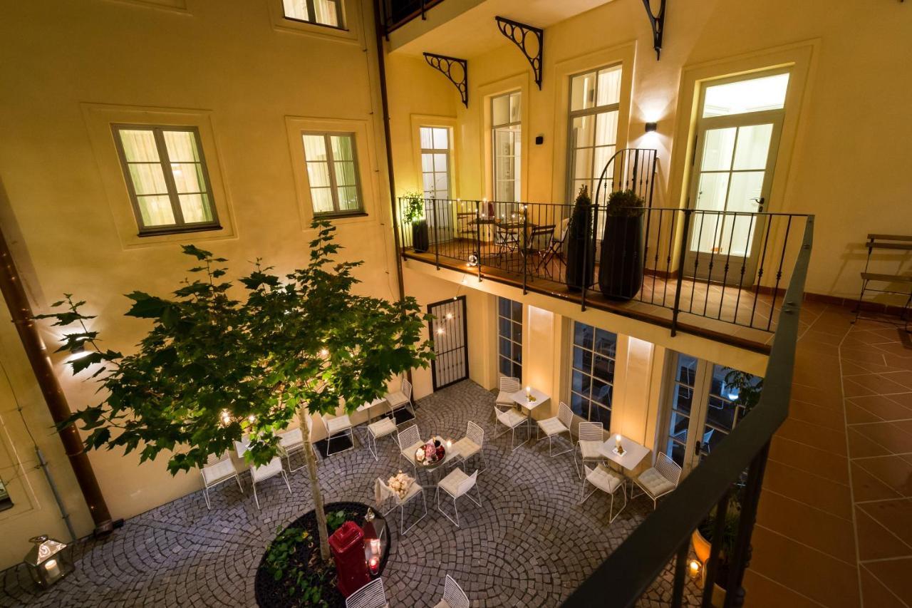 Old Royal Post Boutique & Premium Prague