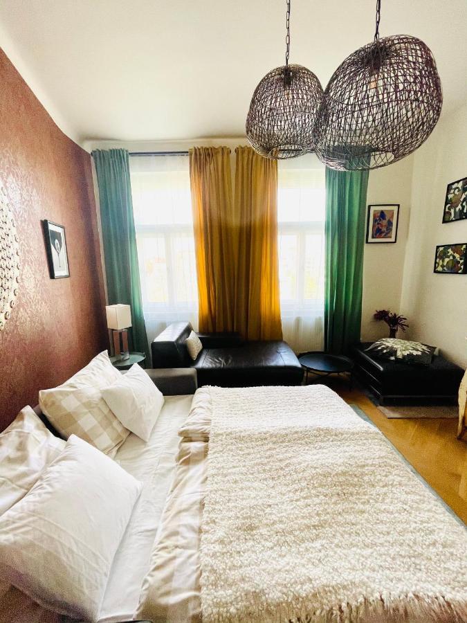 Apartment Outstanding In Center *