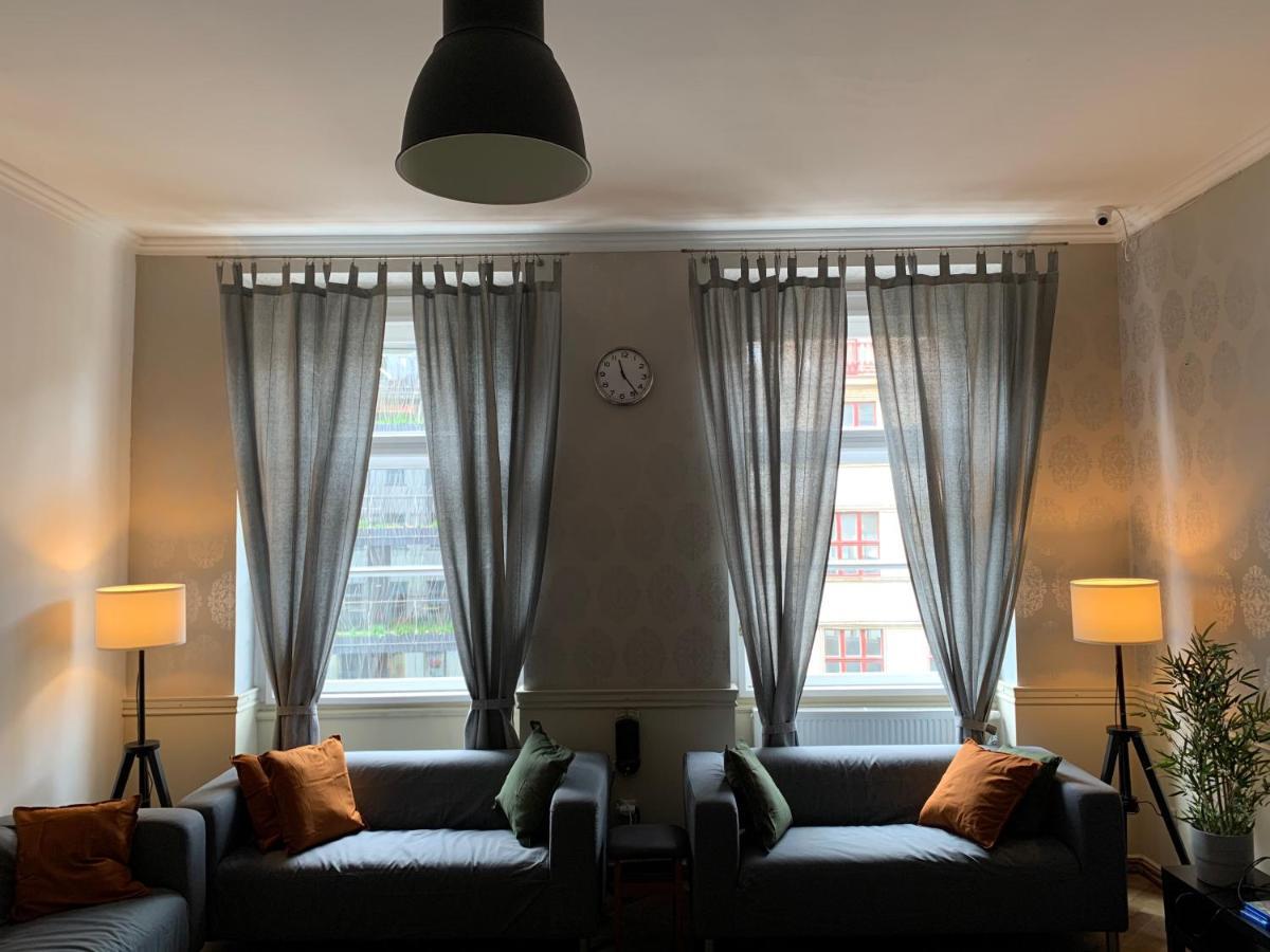 Hostel Onefam Old Town Prague