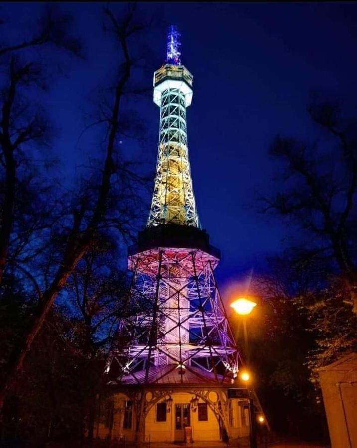 Lena * Praga