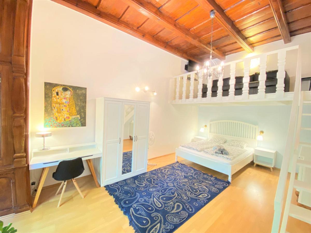 Black Eagle Appartement Prague