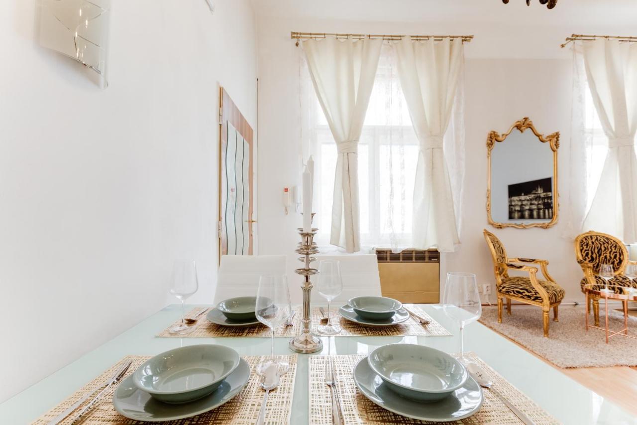 Old Town Royal With Giant Terrace Appartement Prague