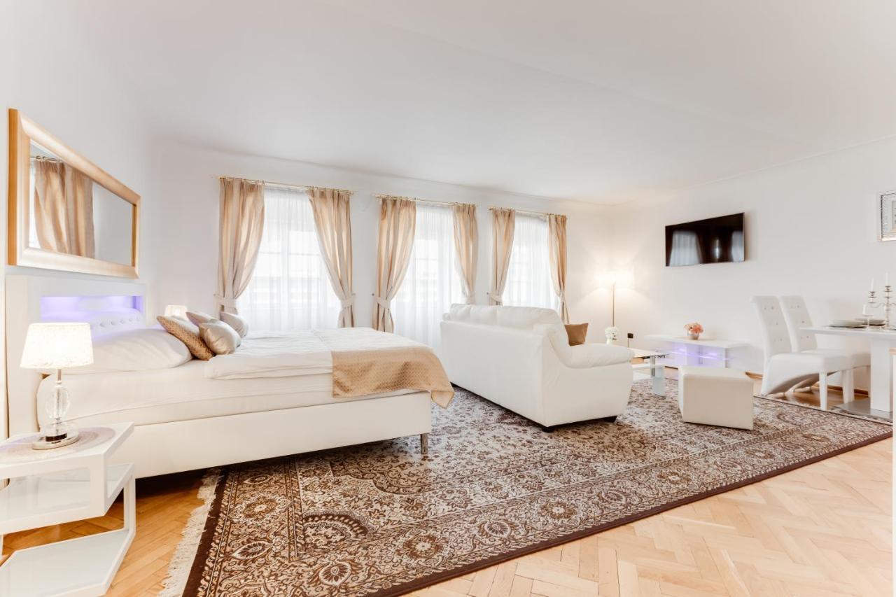 Appartement Charles Bridge Royal - Castle District *