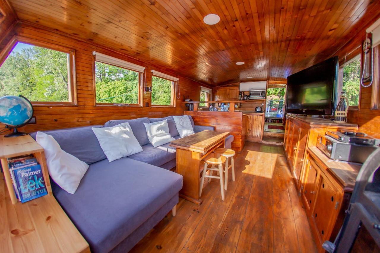 Bay Houseboats Bateau-hôtel