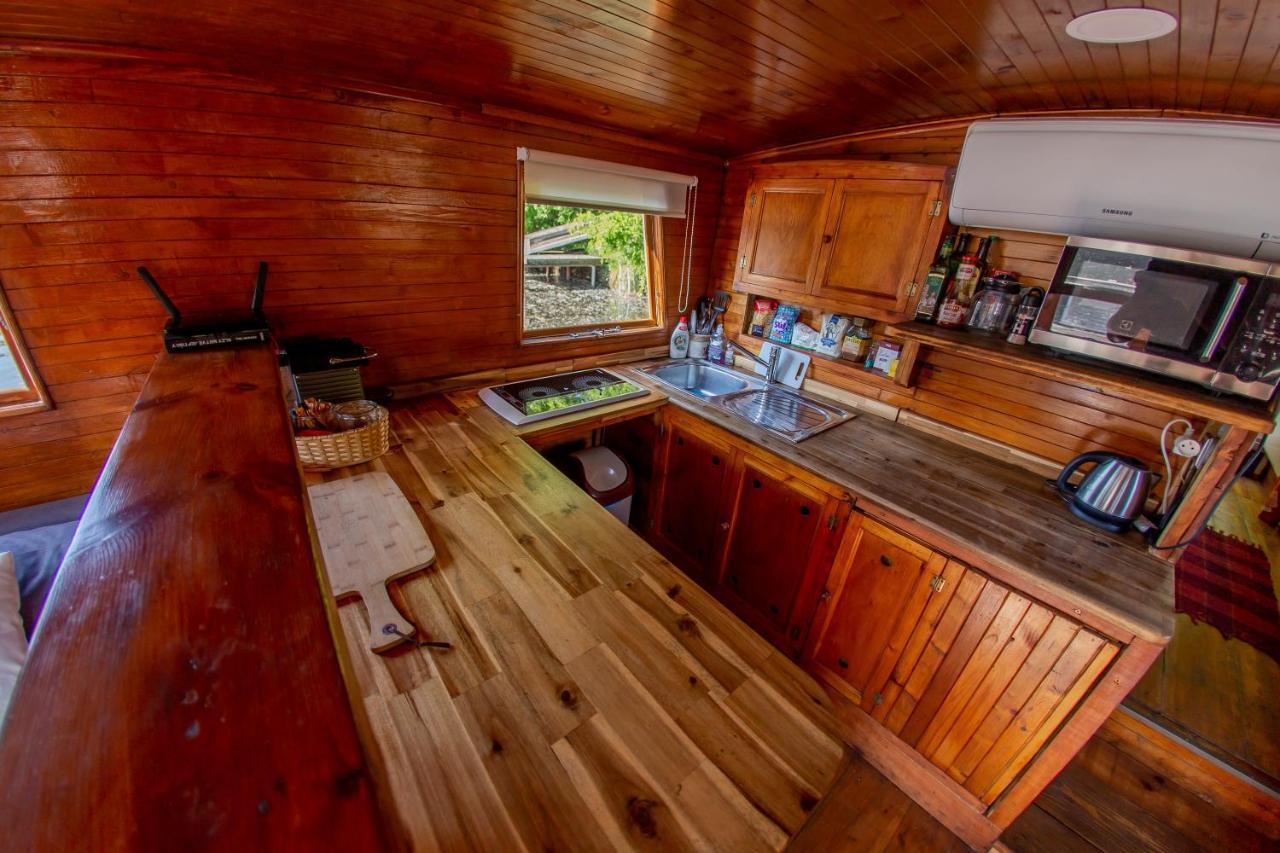 Bateau-hôtel Bay Houseboats 3*