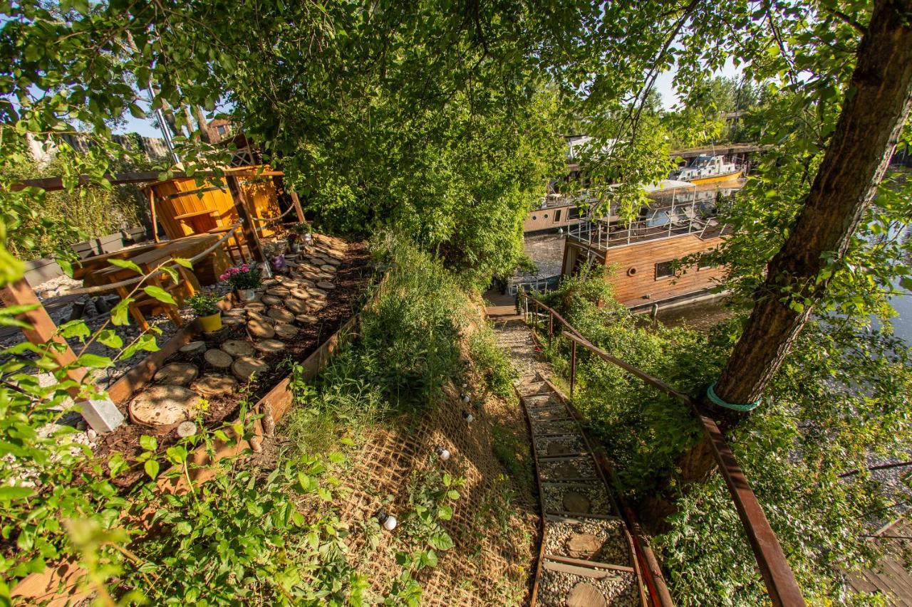 Bateau-hôtel Bay Houseboats