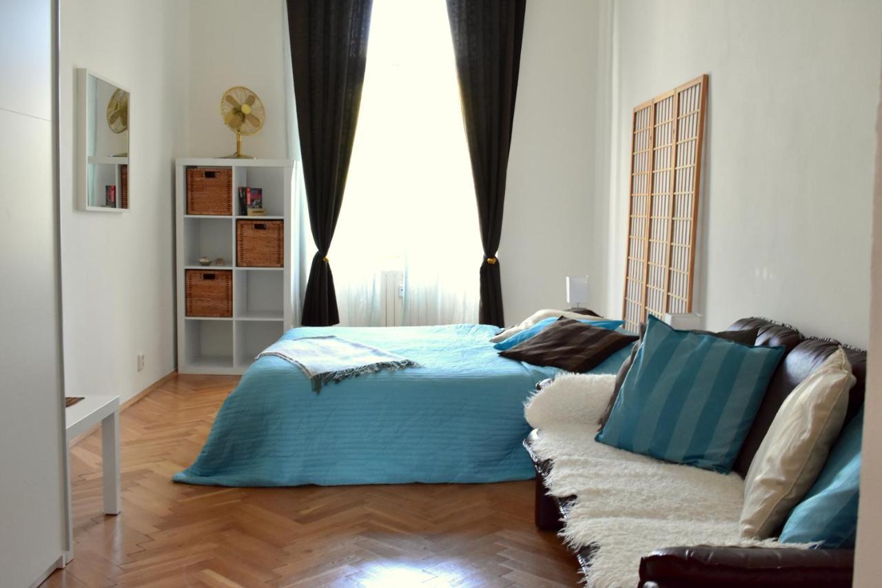 Wellness Florenc Apartment