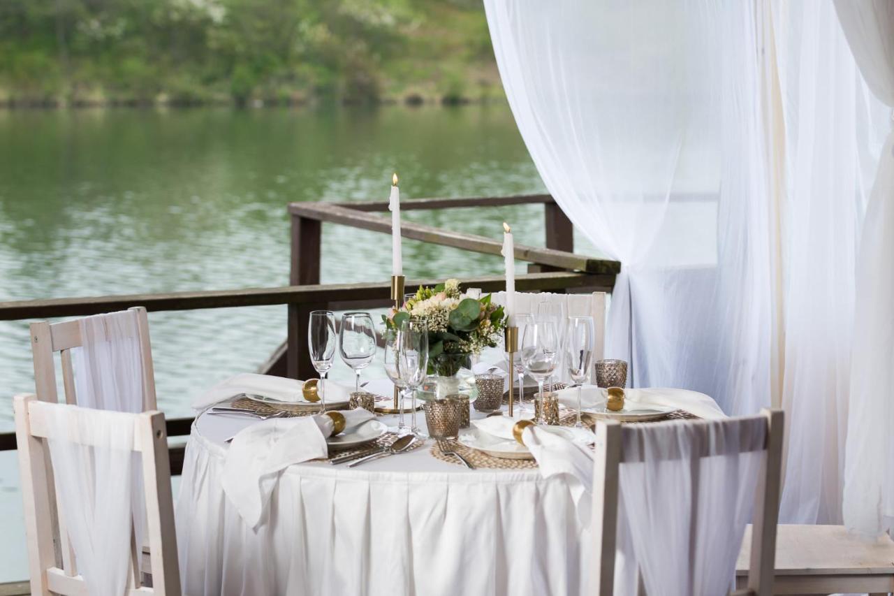 Luxury tent Seberak - V Chatickach A V Luxusnich Stanech *