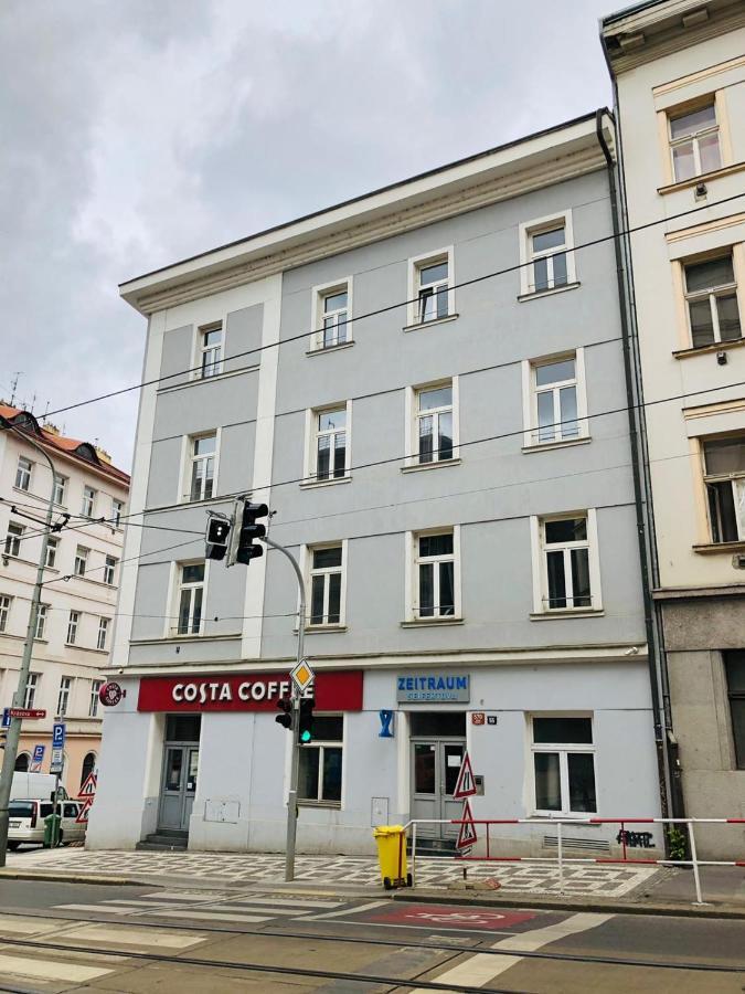 Zeitraum Seifertova * Prague