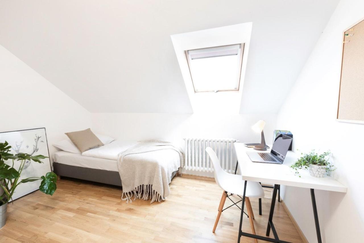 Aparthotel Zeitraum Seifertova Prague
