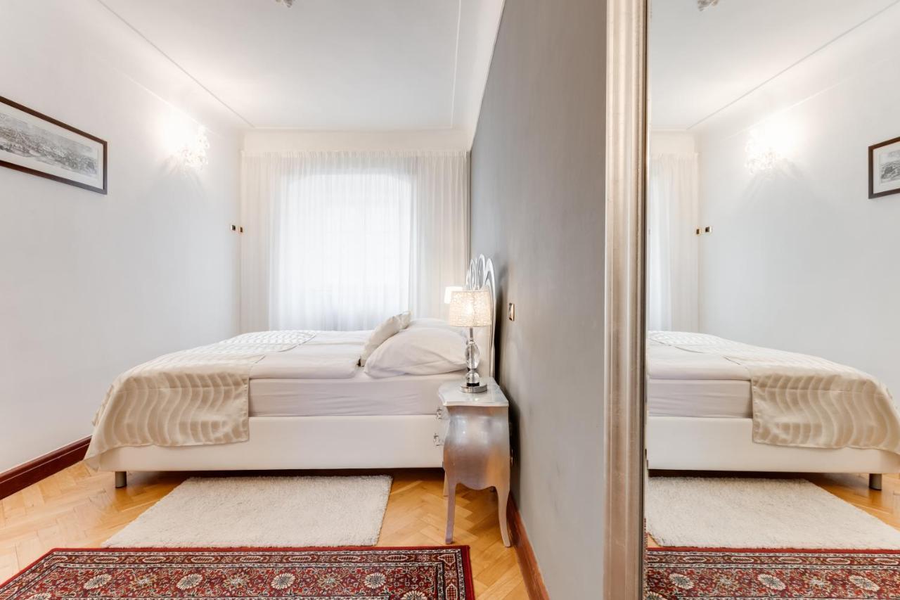 Apartment Charles Bridge Royal - Castle District *