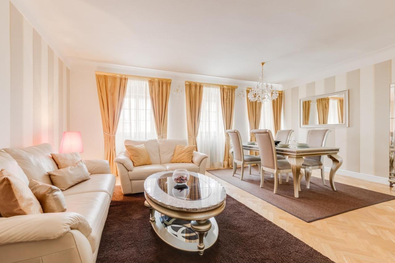 Apartment Charles Bridge Royal - Castle District Prague