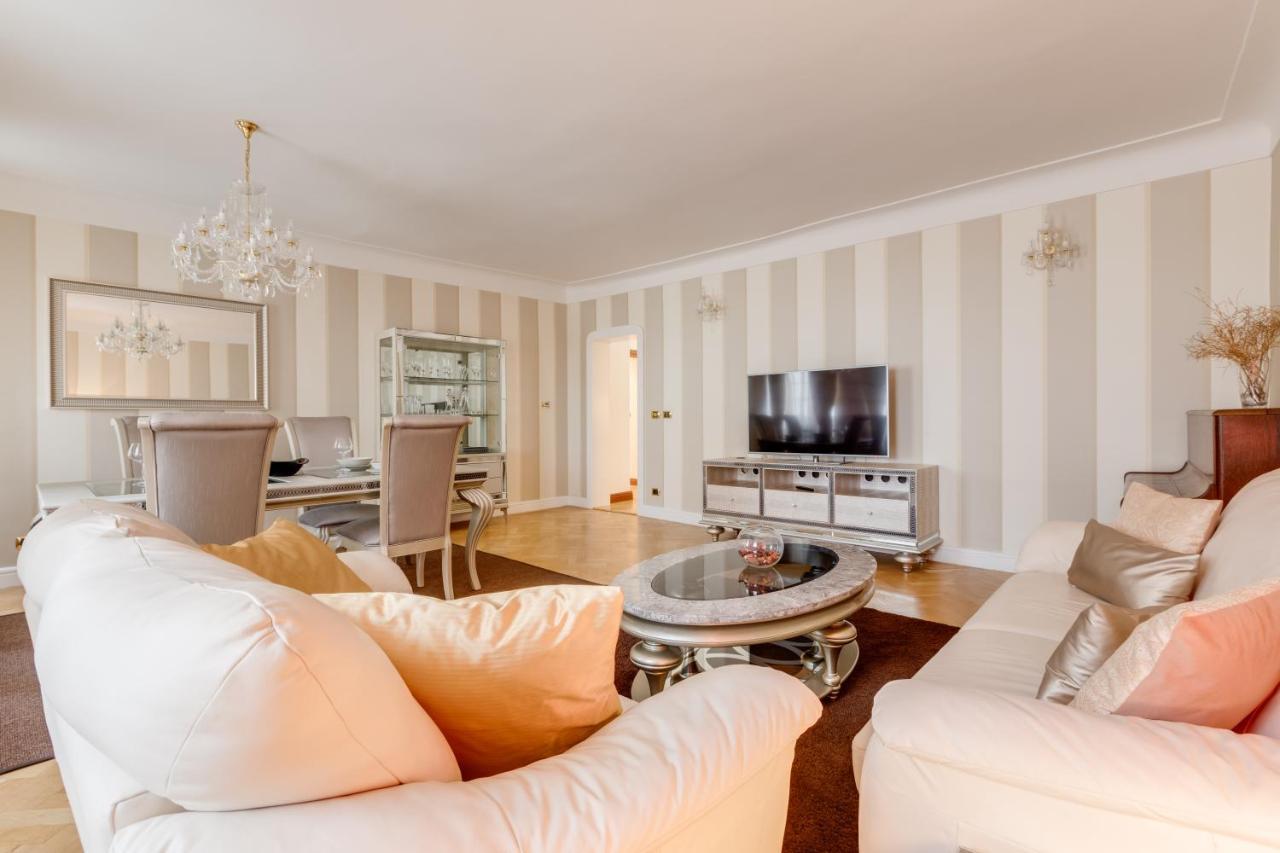 Charles Bridge Royal - Castle District Appartement