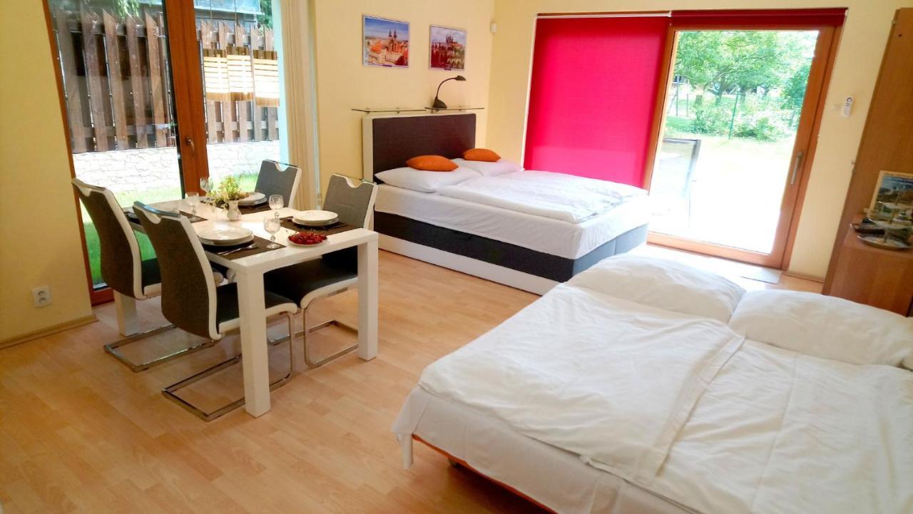 Lovely Apartment, Garden, Parking, Wifi, Netflix Appartement *