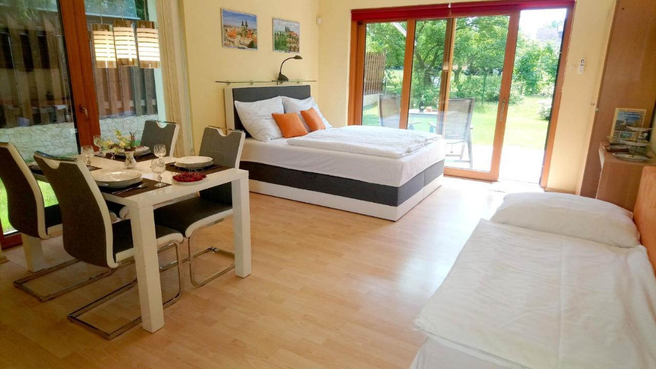 Lovely Apartment, Garden, Parking, Wifi, Netflix Appartement *