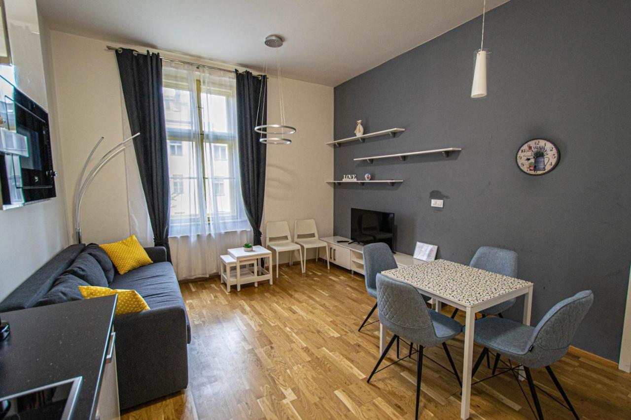 Stylish In Gastronomic Area * Prague