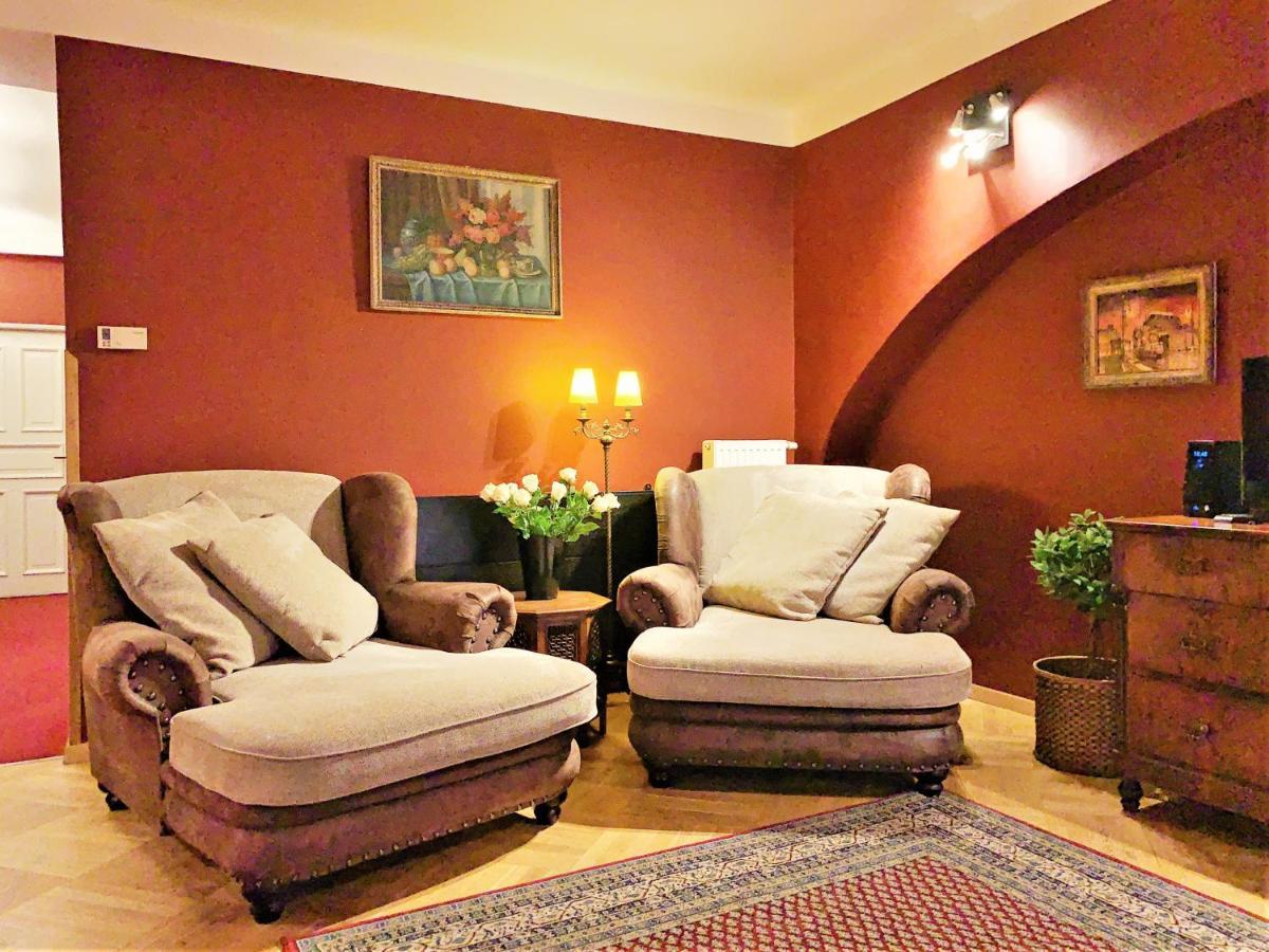Small Luxury Palace Otel
