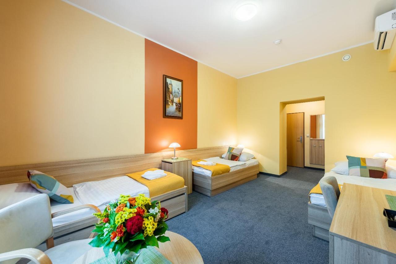 Libero Hotel 3*