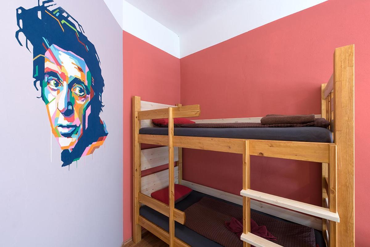 Elf Hostel Prague