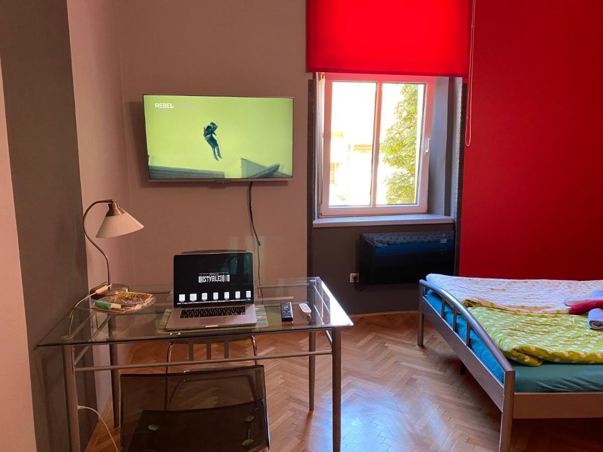 Appartement B42 Bed And Cafe Prague