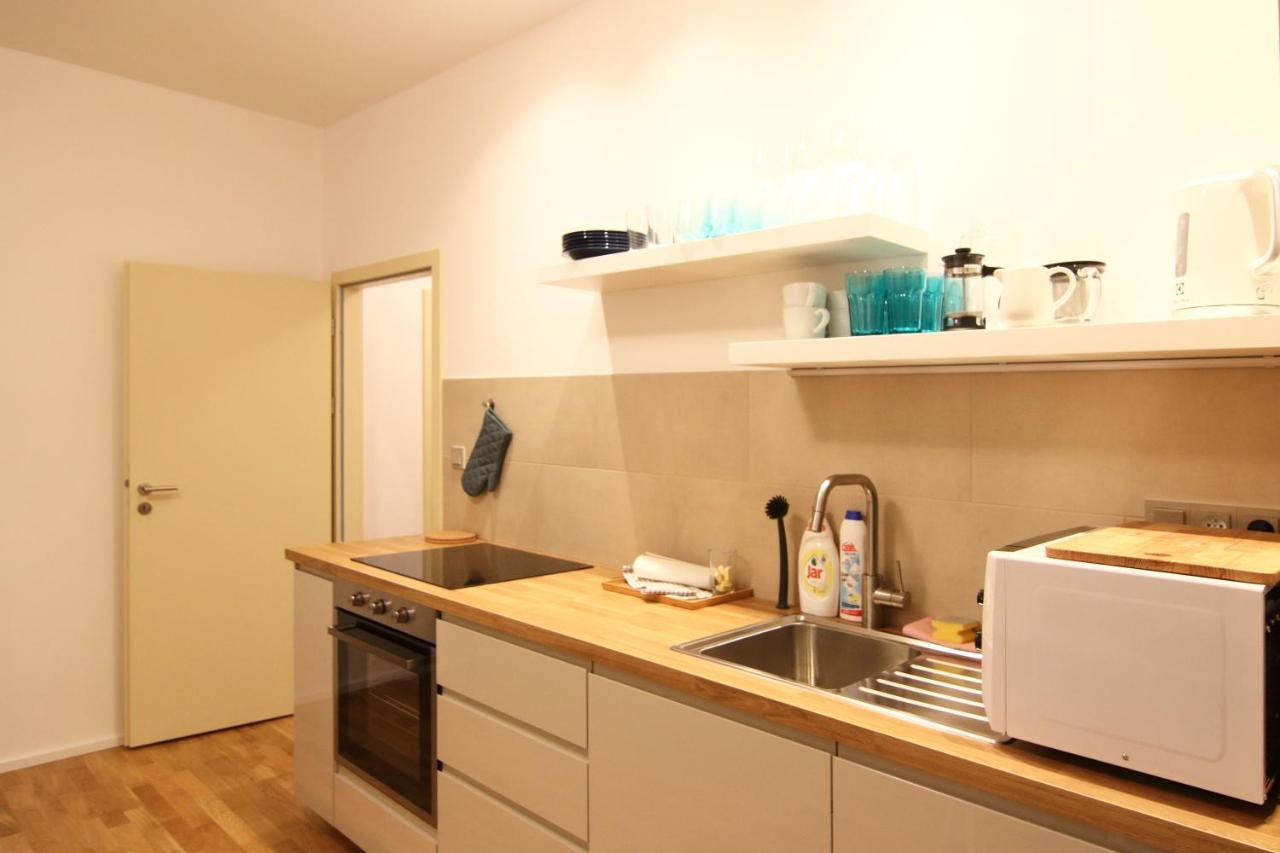 Expat House Ii *