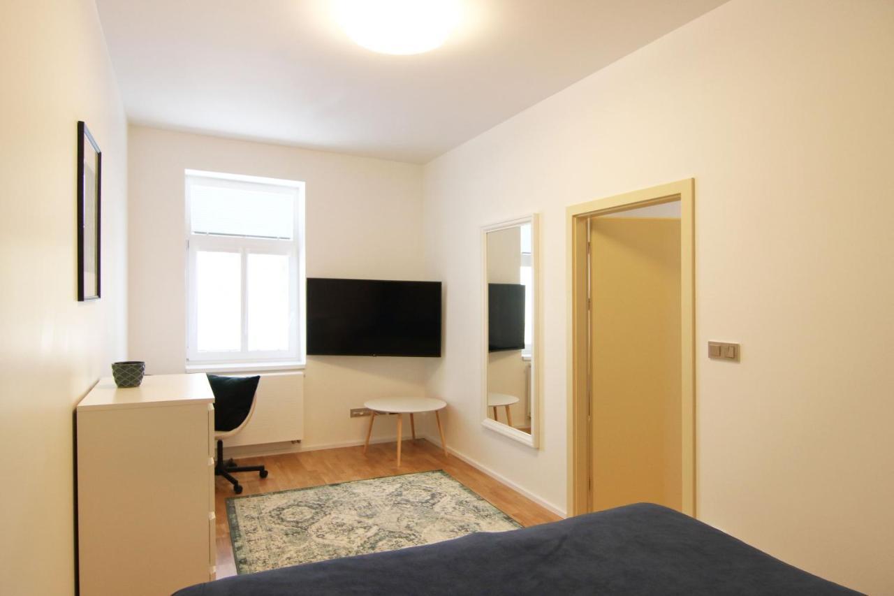 Apartment Expat House Ii