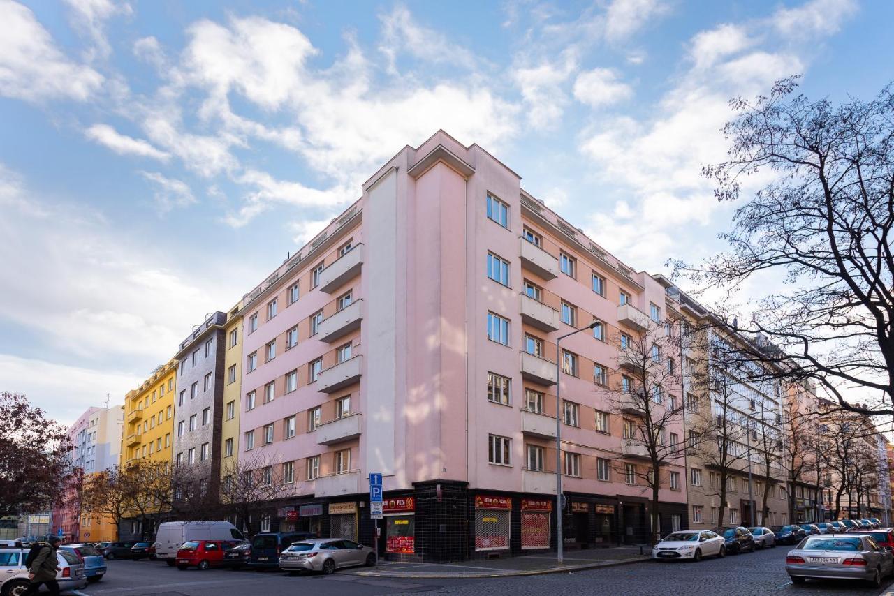 Bright Charming With Terrace, Parking & Airco.